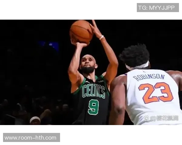 德里克怀特痛批球队表现半场三分命中率惨淡绝不能再犯同样错误