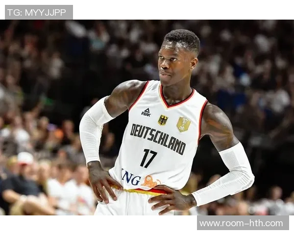 德里克怀特痛批球队表现半场三分命中率惨淡绝不能再犯同样错误